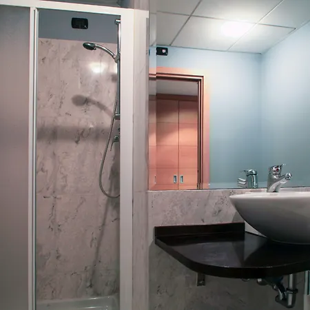 Milano Cologno 4*