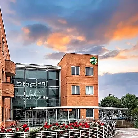 Milano Cologno Szálloda 4*