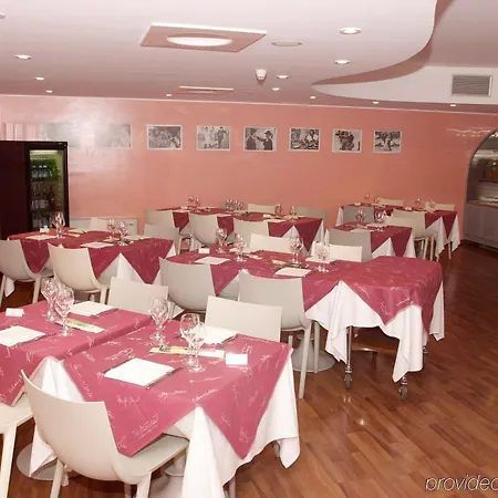 Milano Cologno Hotel 4*