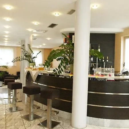 Milano Cologno Hotell
