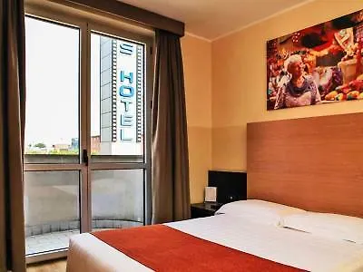 Hotel Milano Cologno 4*