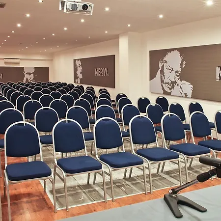 Milano Cologno 4*