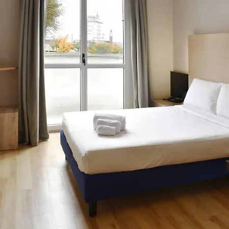 Hotell Milano Cologno 4*