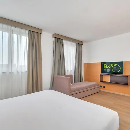 Hotel Milano Cologno 4*